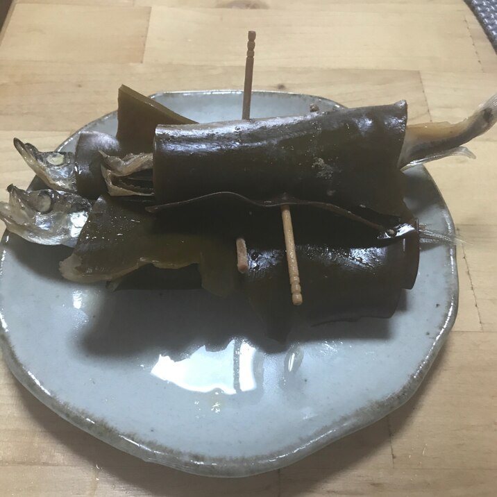 シシャモの昆布巻き